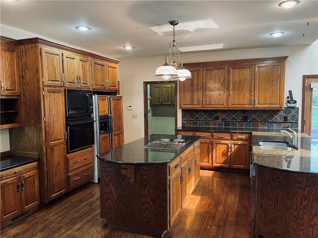 1609 Ridge Road Property Photo 11