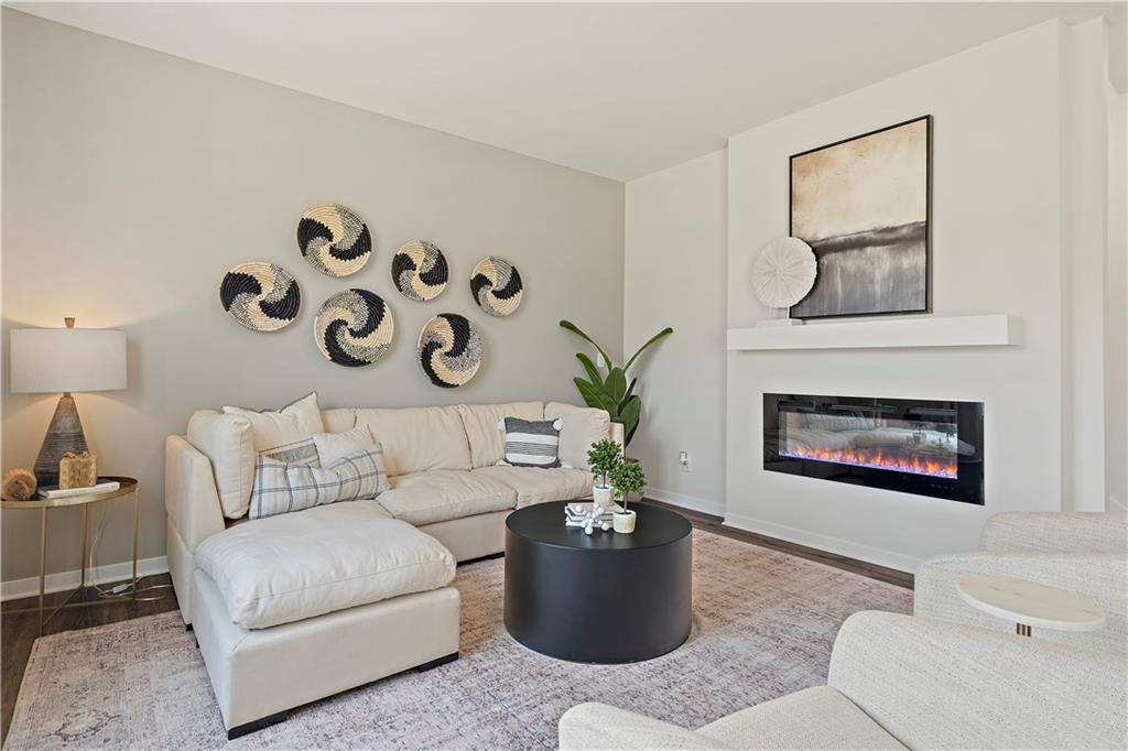 714 Solstice Circle Property Photo 10