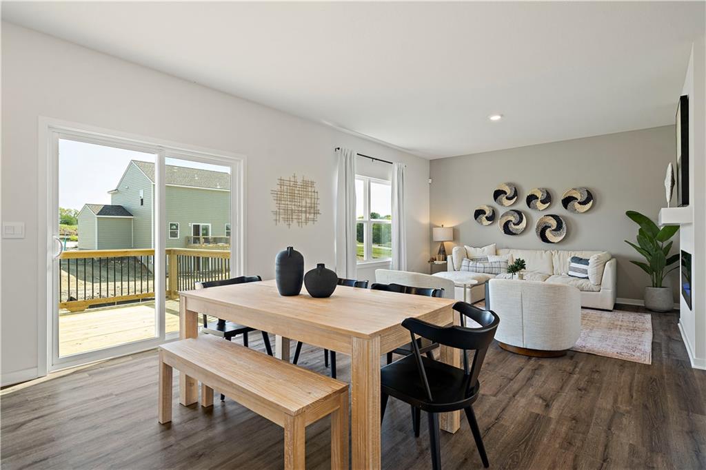 714 Solstice Circle Property Photo 18