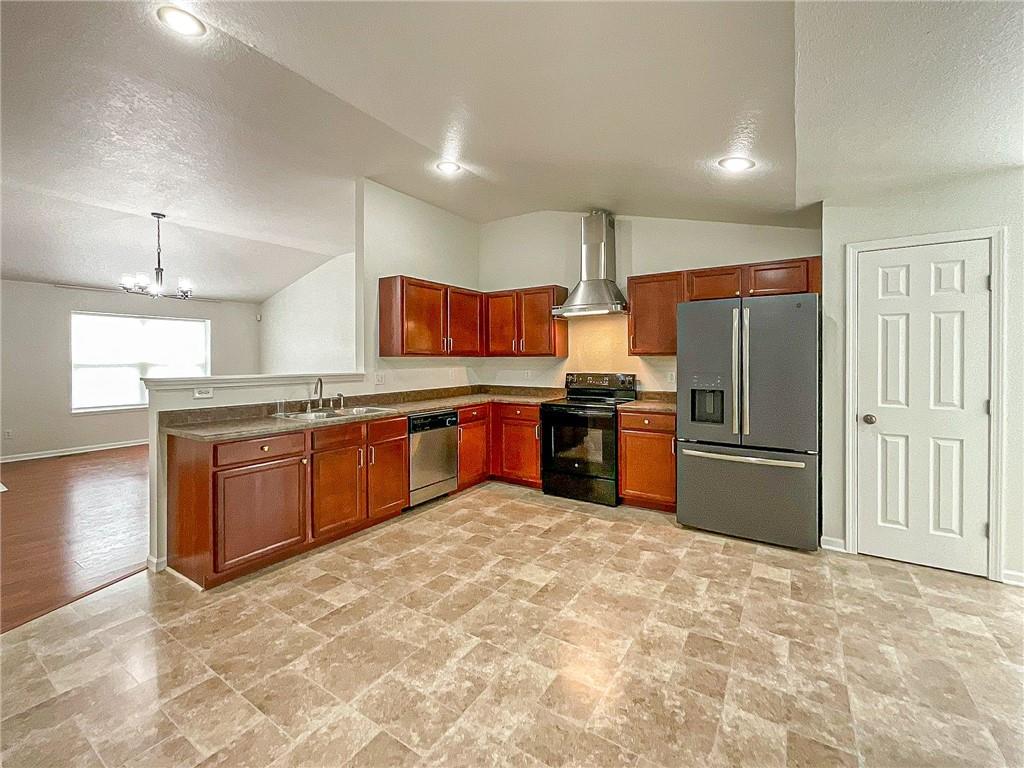 14404 Eastern Court Property Photo 10