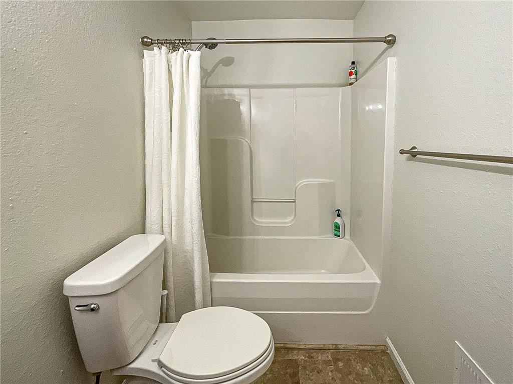 14404 Eastern Court Property Photo 25
