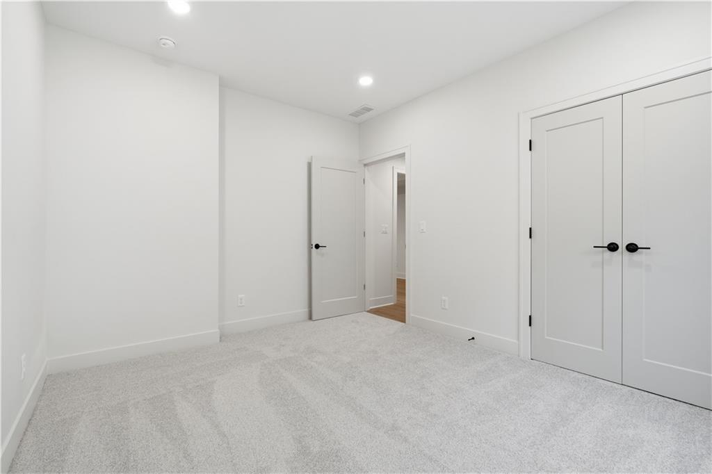 4073 Ne Chapel Manor Drive Property Photo 42