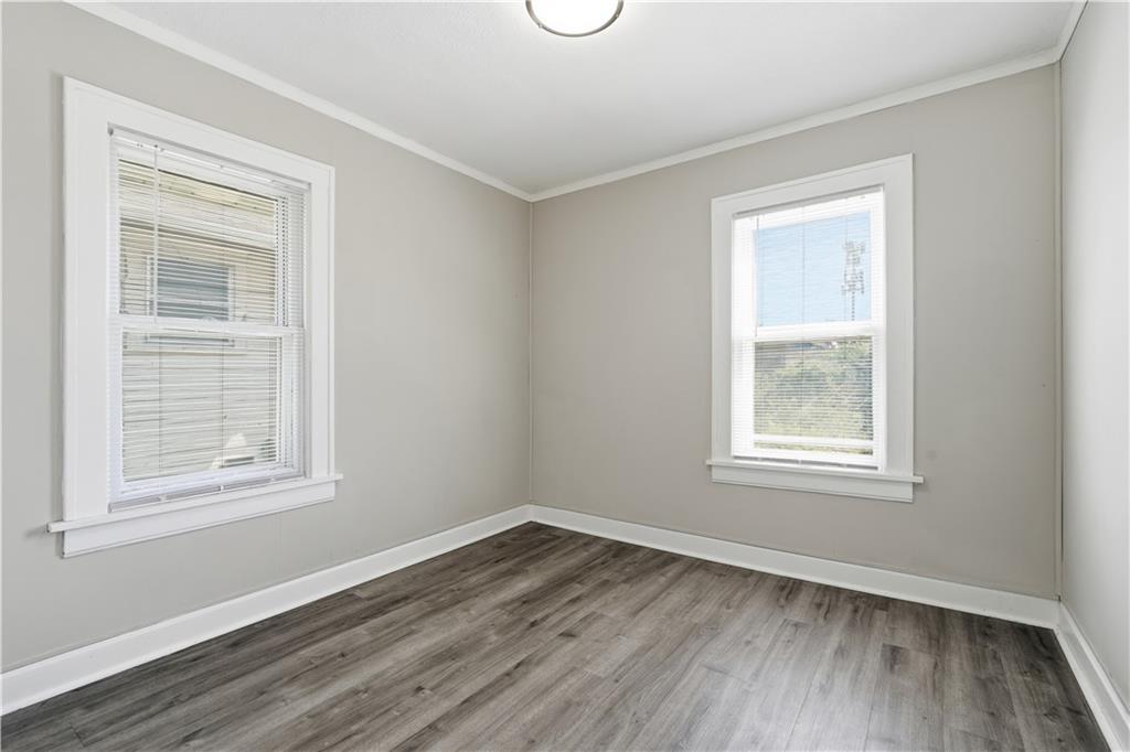 5423 Wabash Avenue Property Photo 10