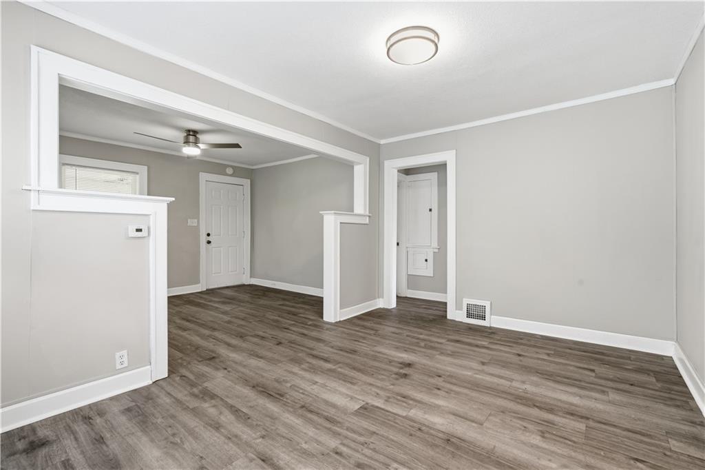 5423 Wabash Avenue Property Photo 17