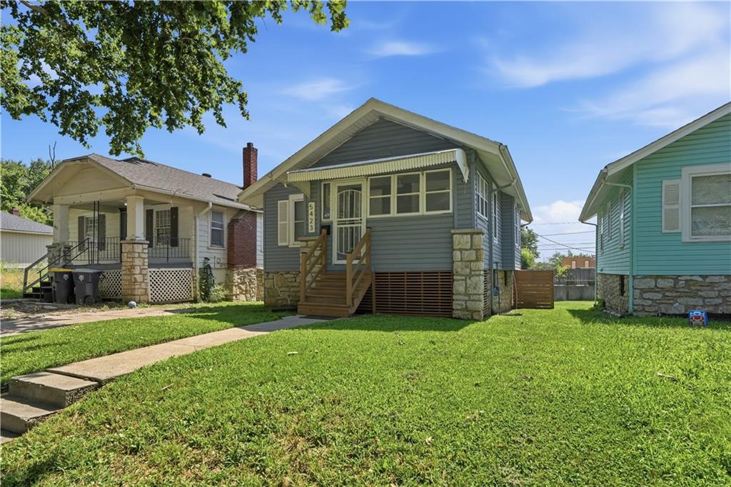 5423 Wabash Avenue Property Photo 23