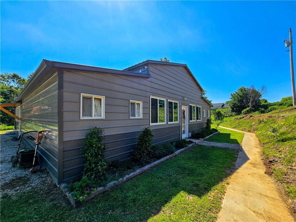 10259 S Perry Road Property Photo 8