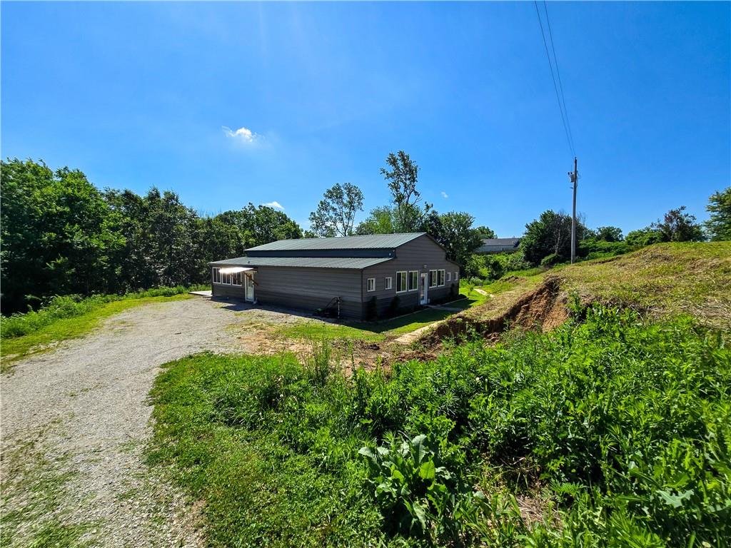 10259 S Perry Road Property Photo 9