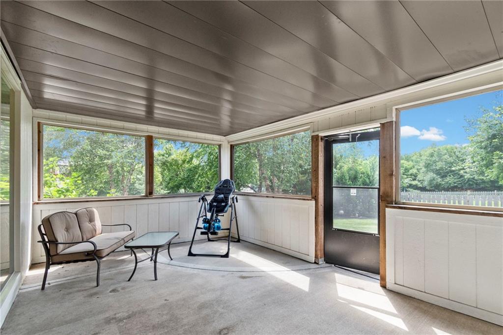 2907 Ne Viewpark Place Property Photo 51