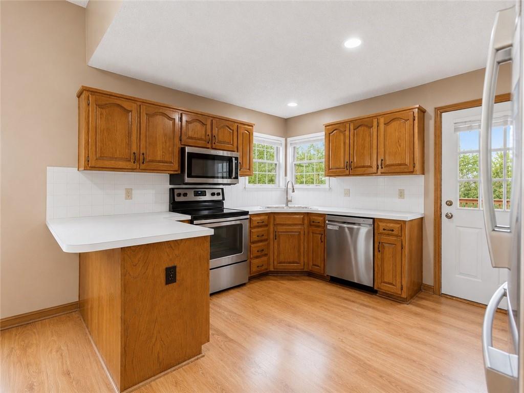 1181 E Meadow Lane Property Photo 11