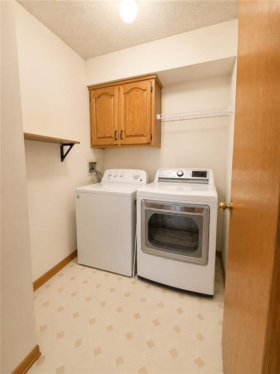 1181 E Meadow Lane Property Photo 18