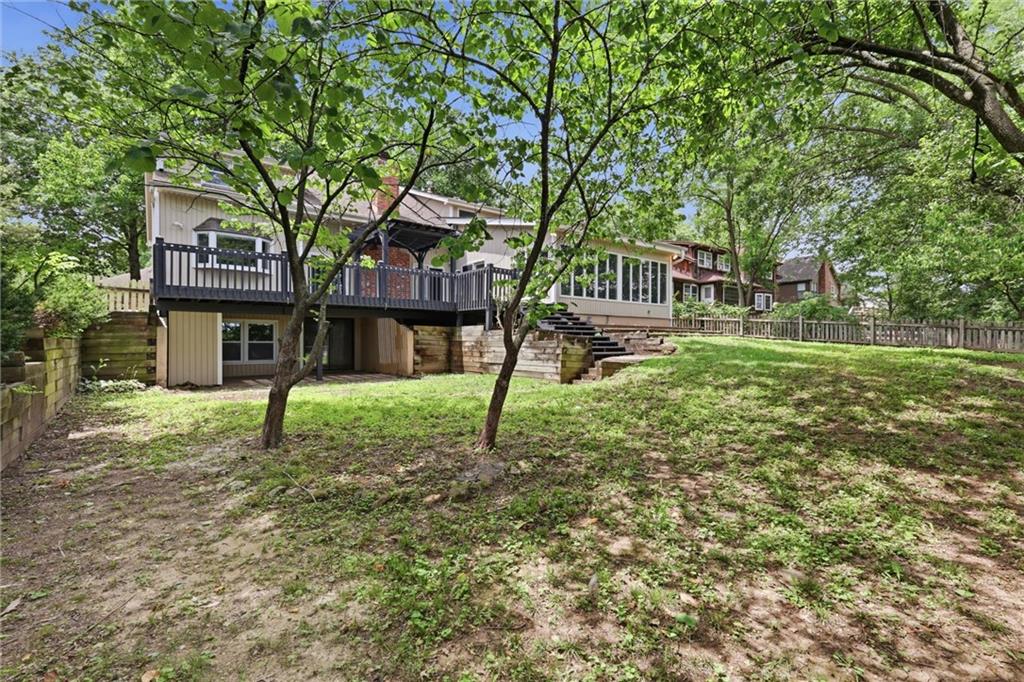 12815 Cherry Street Property Photo 33