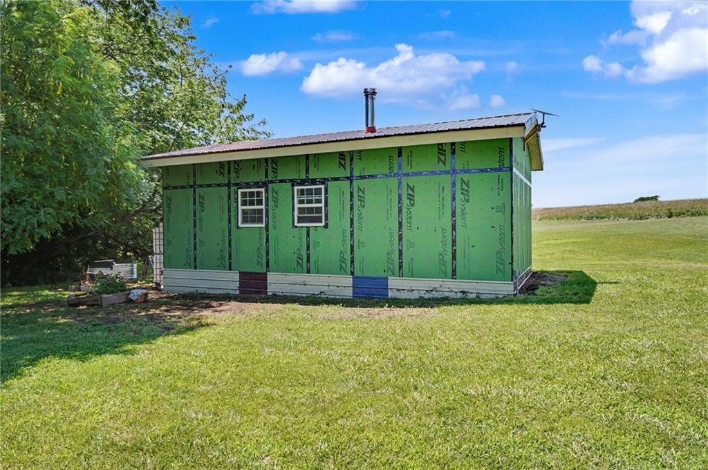17846 270th Road Property Photo 7