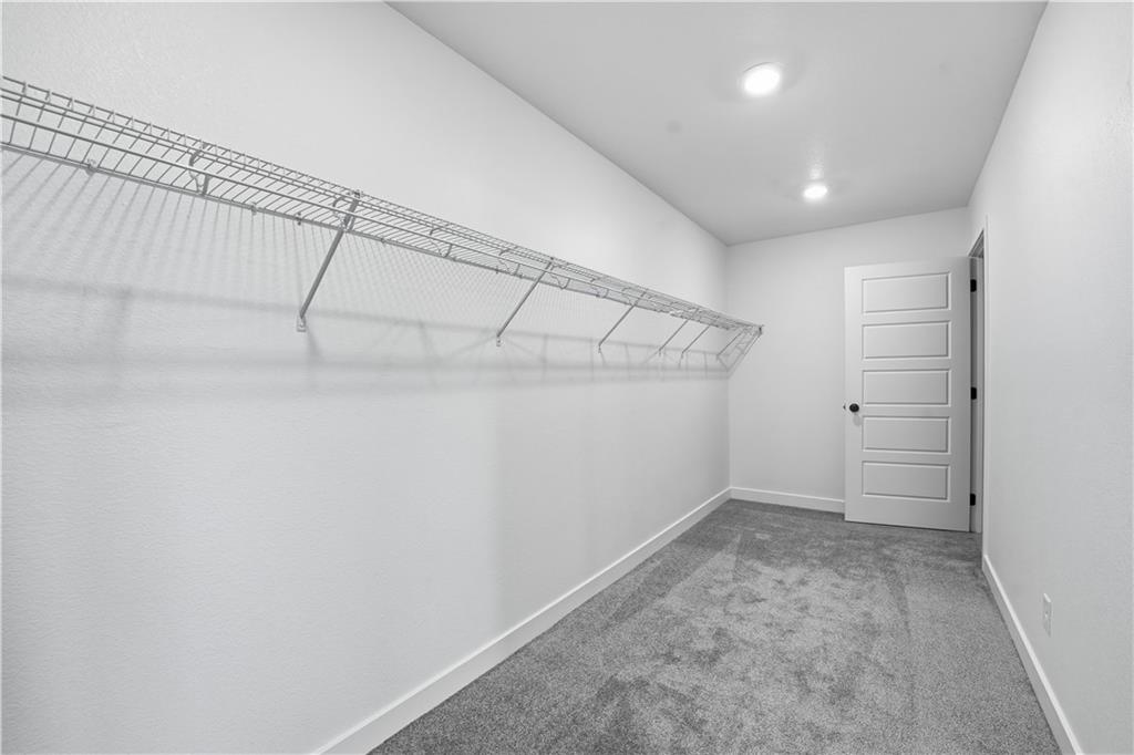 1110 Sendera Trail Property Photo 32