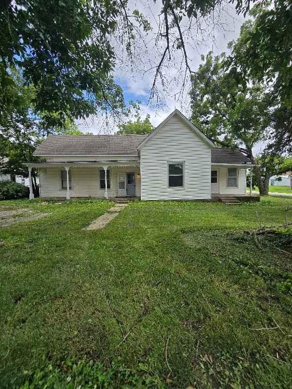 406 Main Street Property Photo 1