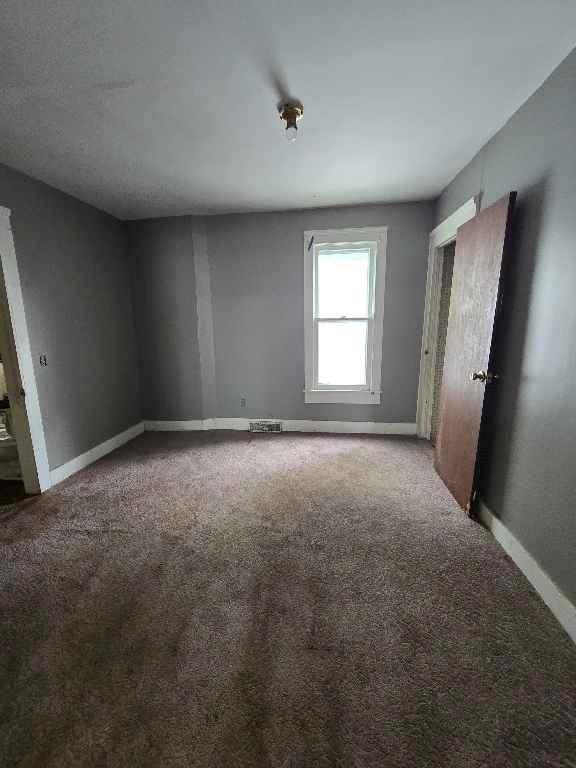 406 Main Street Property Photo 10