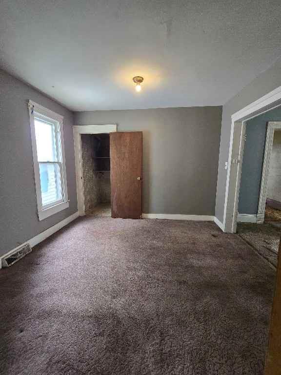 406 Main Street Property Photo 13
