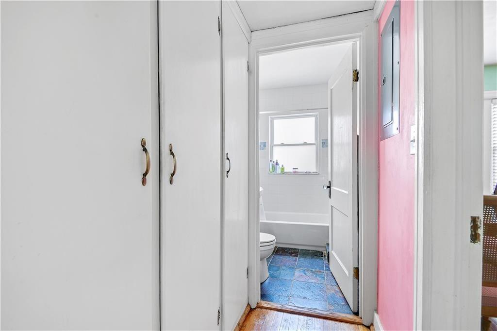 212 Emanuel Cleaver Ii Boulevard Property Photo 11