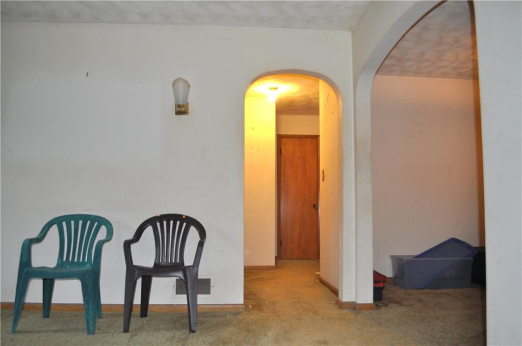 33135 Iatan Road Property Photo 6