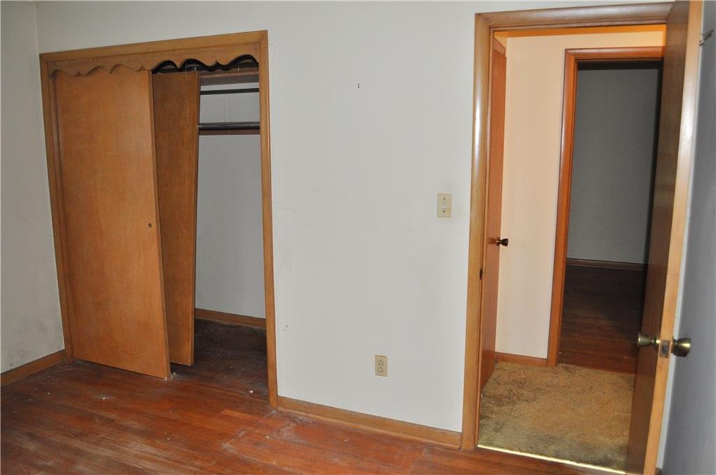 33135 Iatan Road Property Photo 8