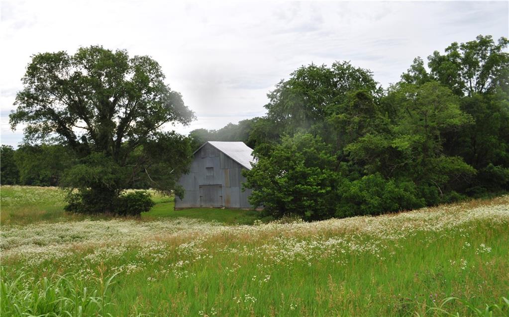 33135 Iatan Road Property Photo 36