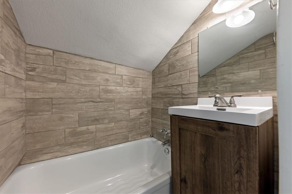 2627391 Property Photo 20