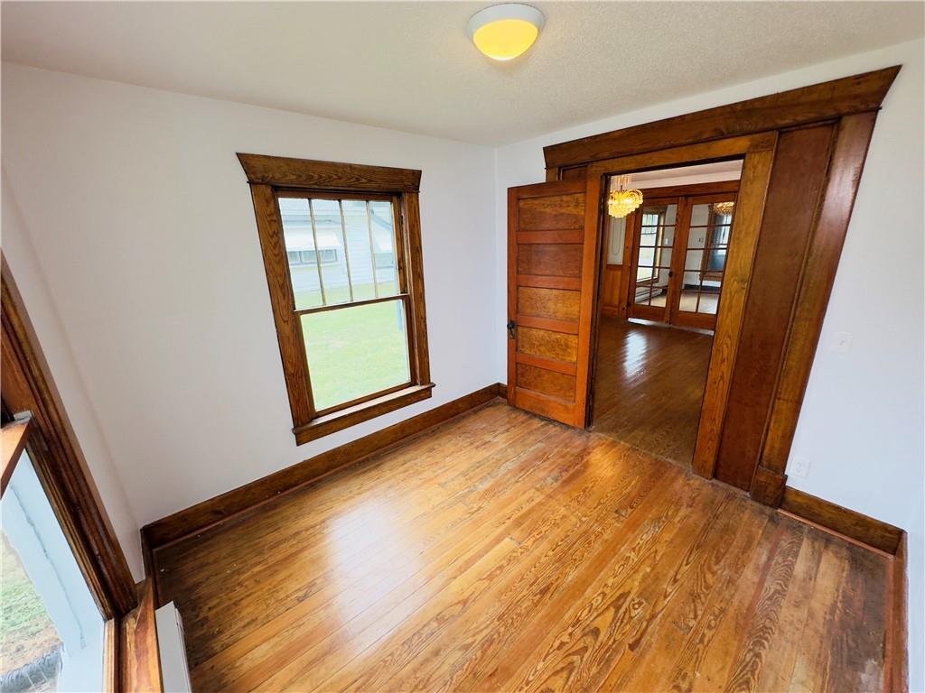 409 W Miller Street Property Photo 14