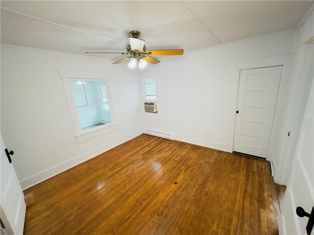 409 W Miller Street Property Photo 19