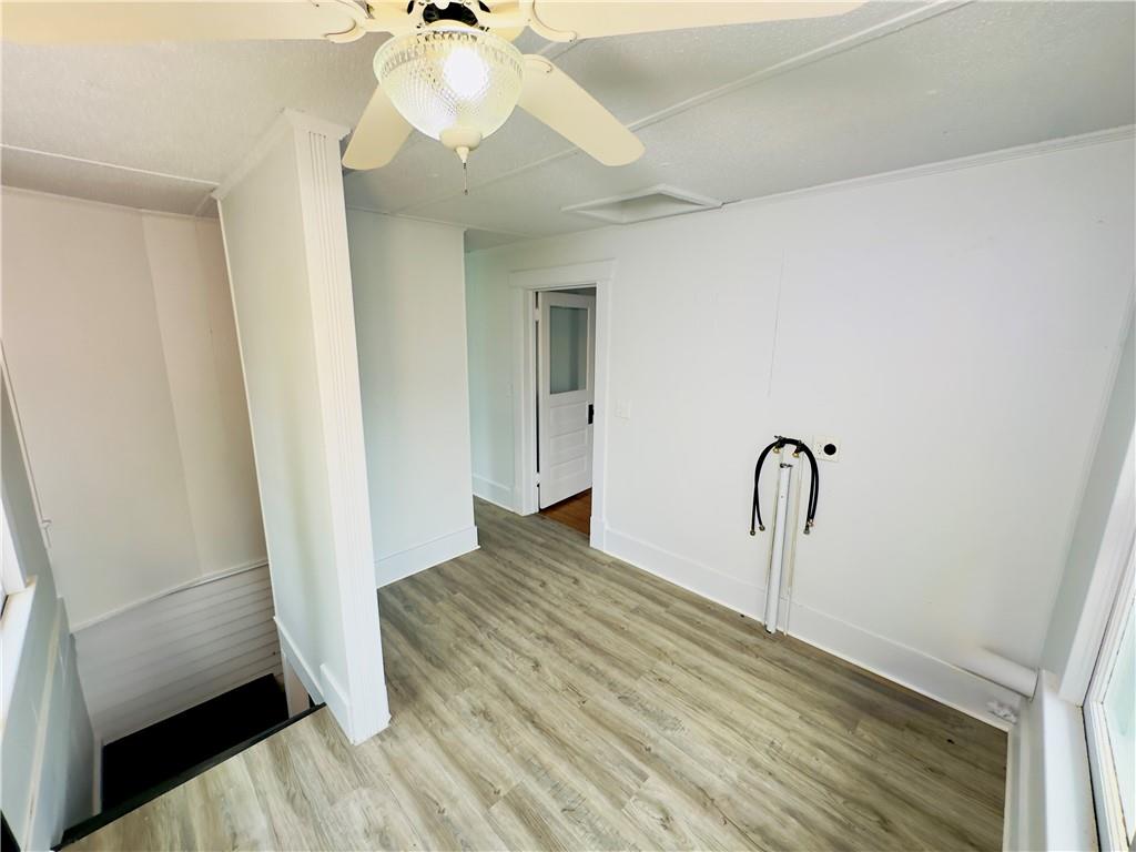 409 W Miller Street Property Photo 21