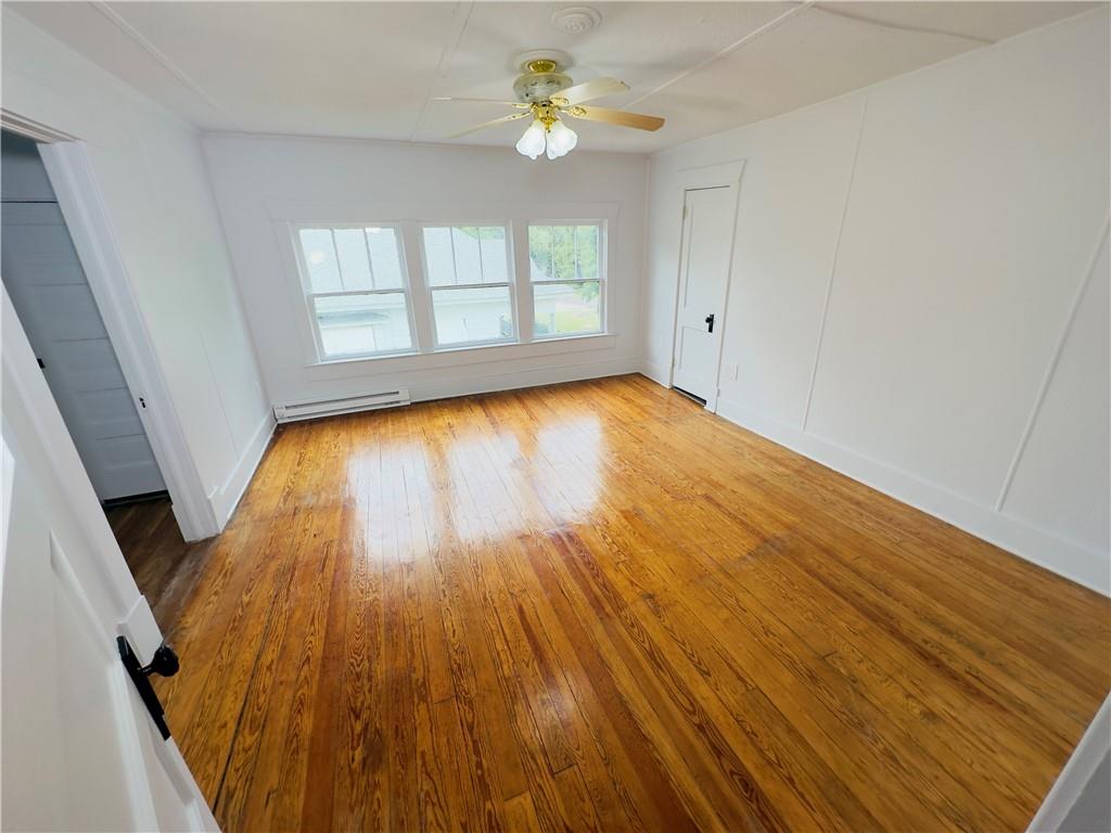 409 W Miller Street Property Photo 23