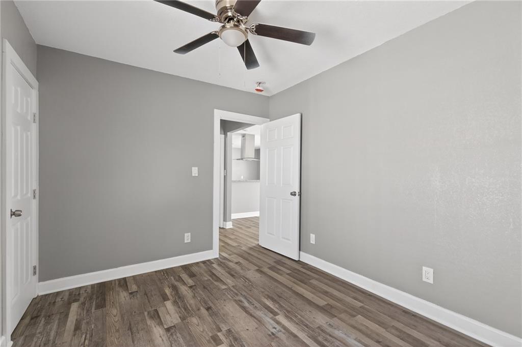 6821 Monroe Avenue Property Photo 10