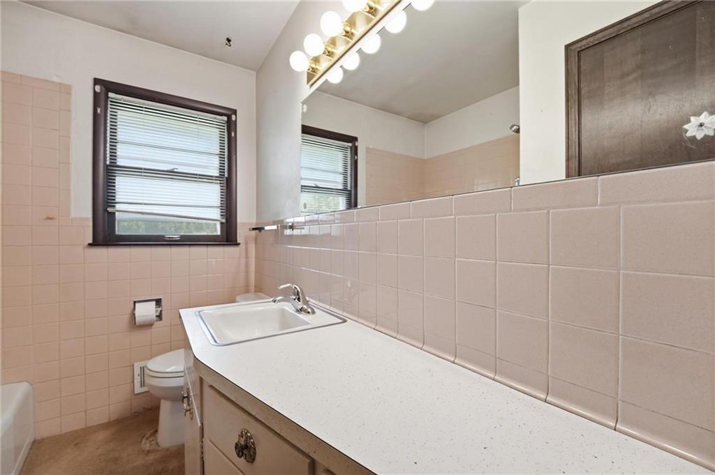 483 Ne Meadowbrook Road Property Photo 22