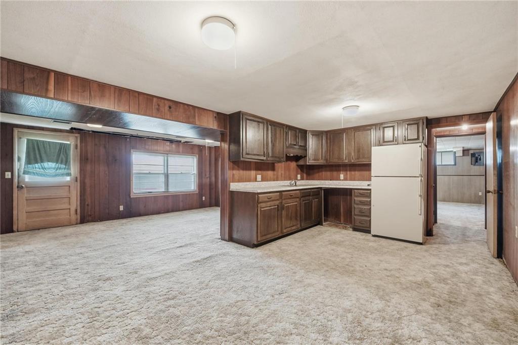 483 Ne Meadowbrook Road Property Photo 32
