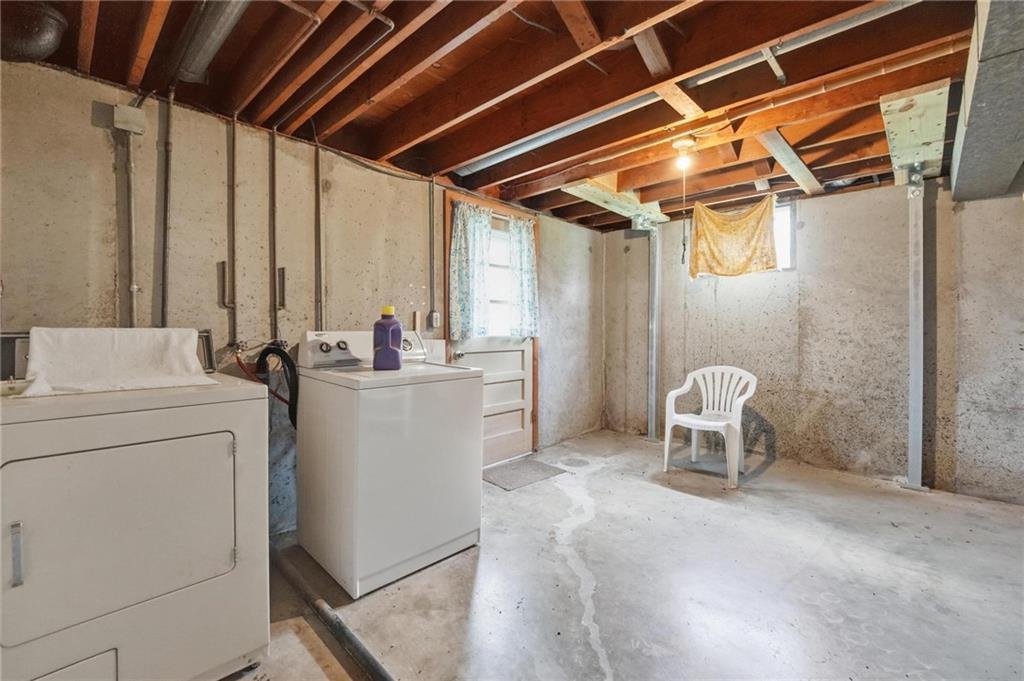 483 Ne Meadowbrook Road Property Photo 43