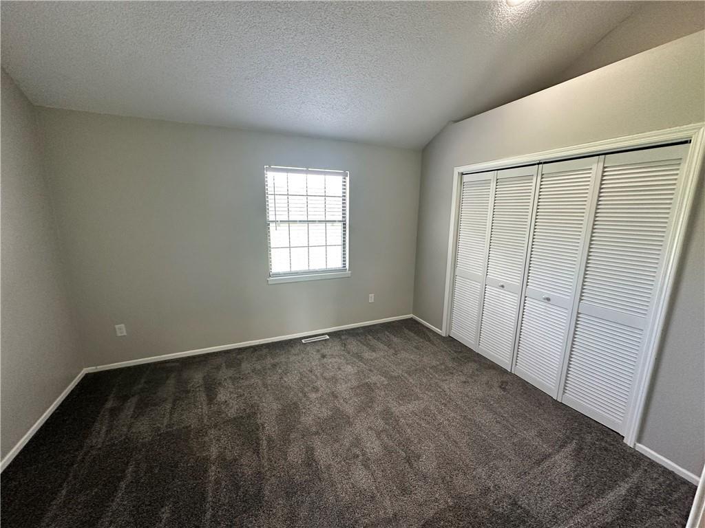 725 Sw Liggett Road Property Photo 6