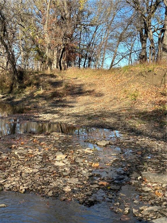 1350 Us 59 Highway Property Photo 56