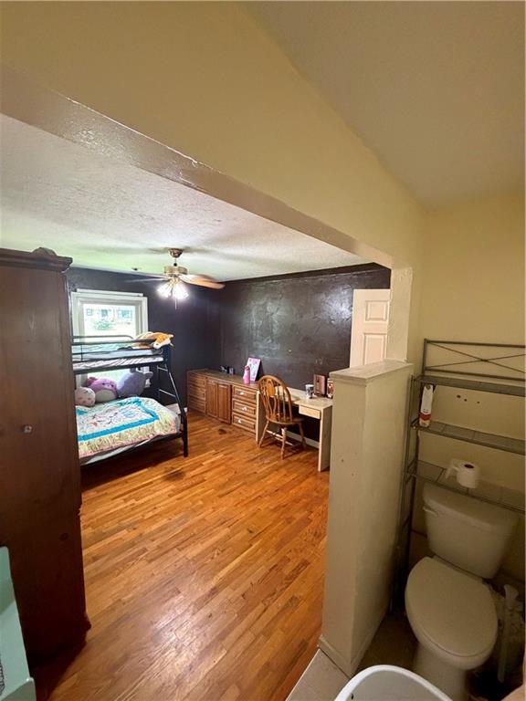802 E 4th Avenue Property Photo 16