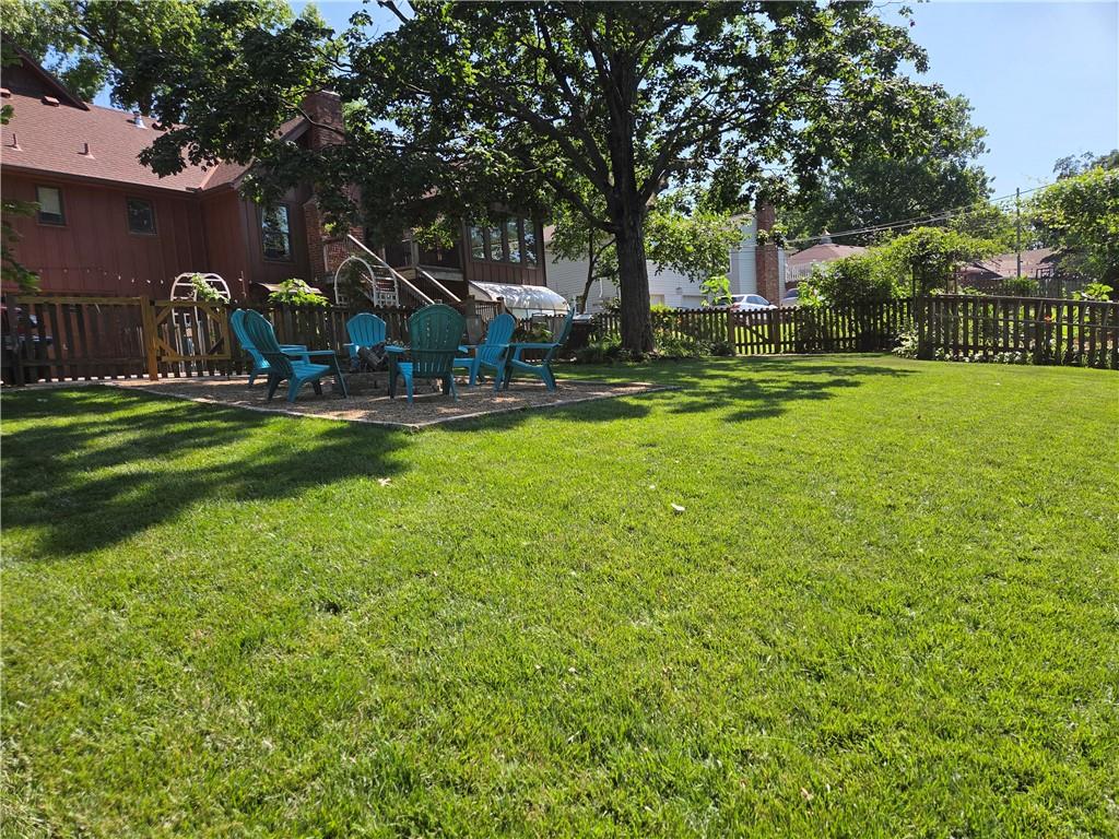 1107 E 109th Terrace Property Photo 33