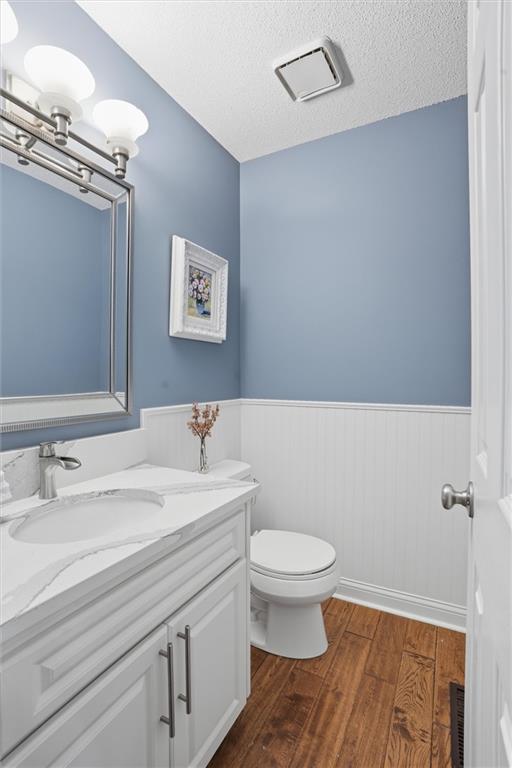 204 N Walker Drive Property Photo 23