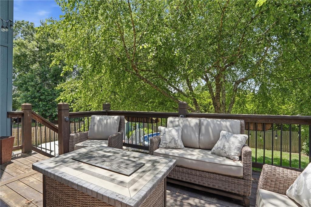 204 N Walker Drive Property Photo 42
