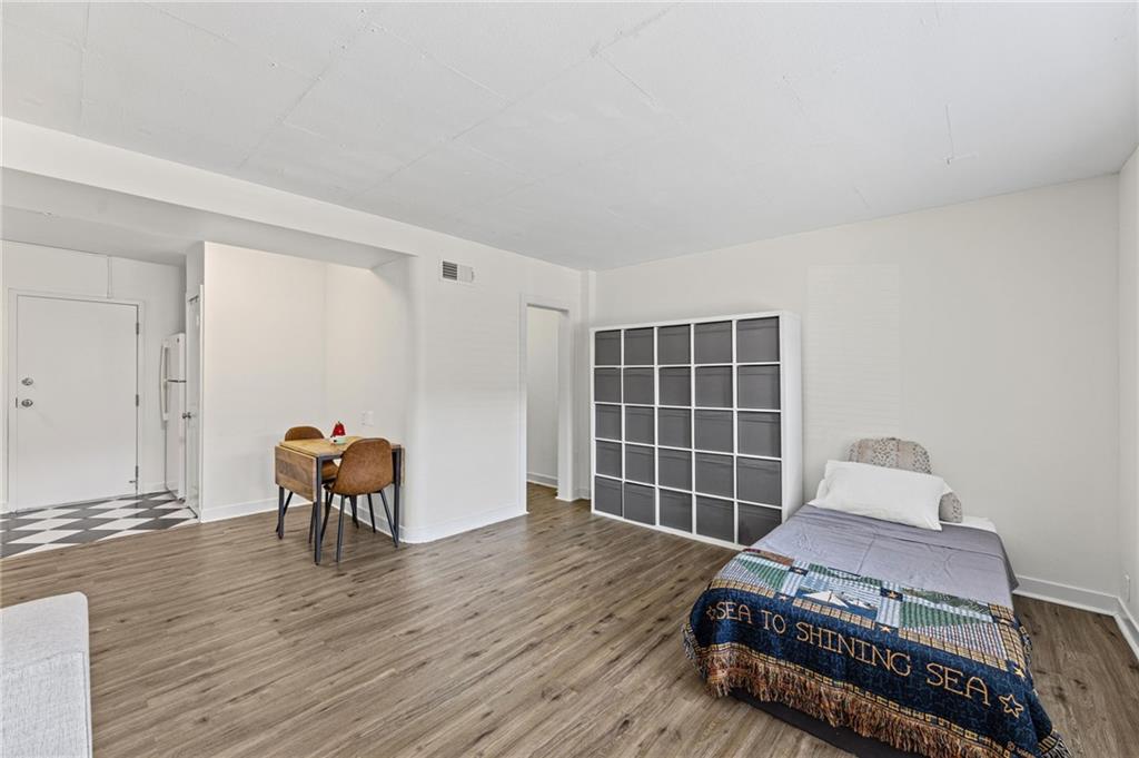 4528 N Broadway Boulevard Property Photo 12