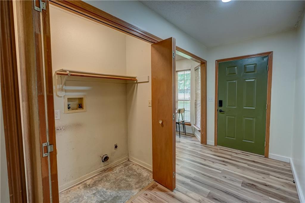 1011 Fox Run Drive Property Photo 14