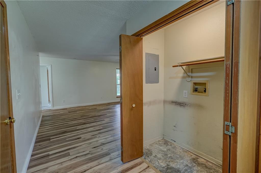 1011 Fox Run Drive Property Photo 15