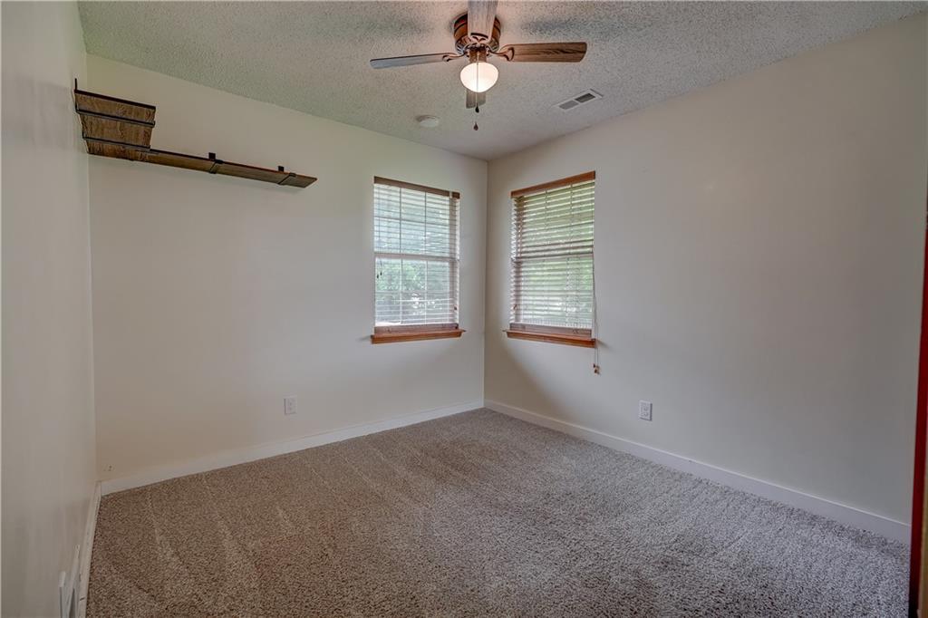 1011 Fox Run Drive Property Photo 22