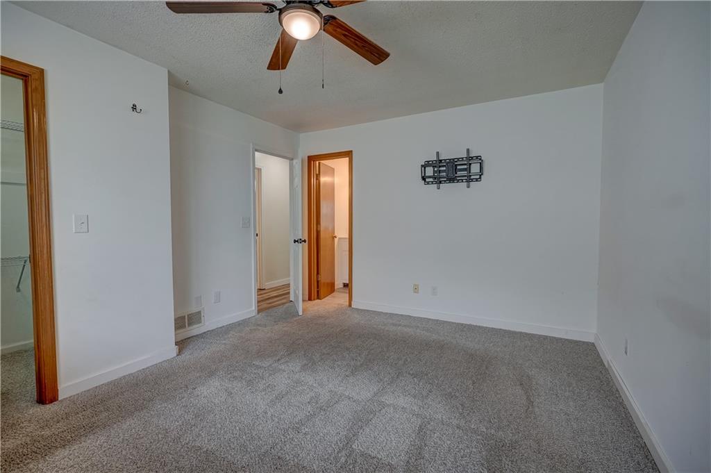 1011 Fox Run Drive Property Photo 26
