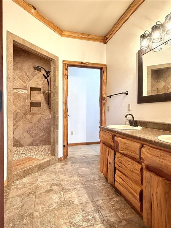 18657 W 240th Avenue Property Photo 14