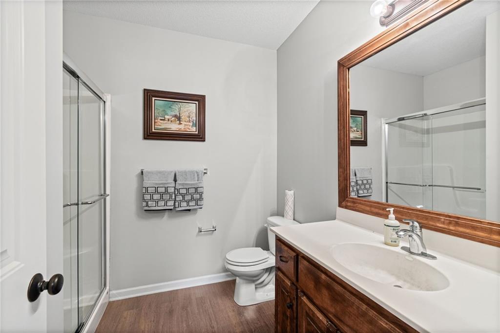 1913 White Tail Lane Property Photo 27
