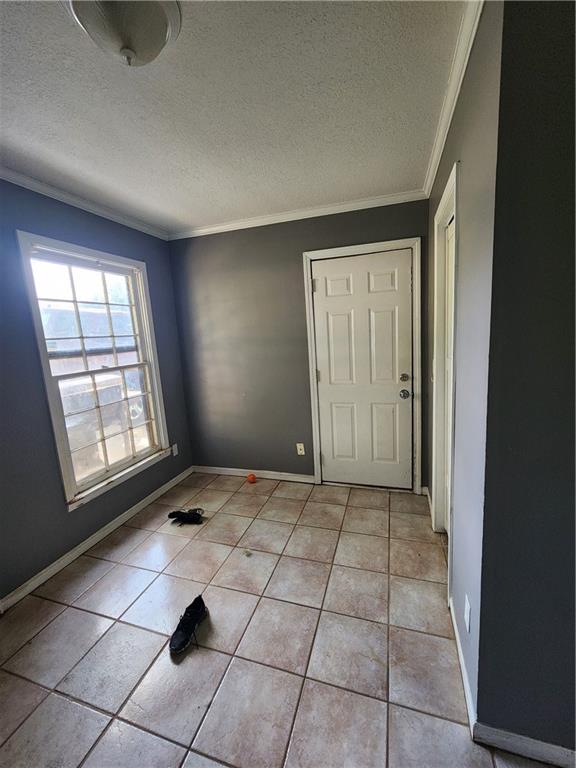 3906 E 123 Terrace Property Photo 23