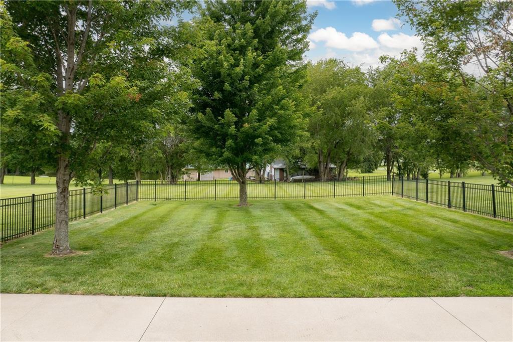 7720 Se Delwood Drive Property Photo 6