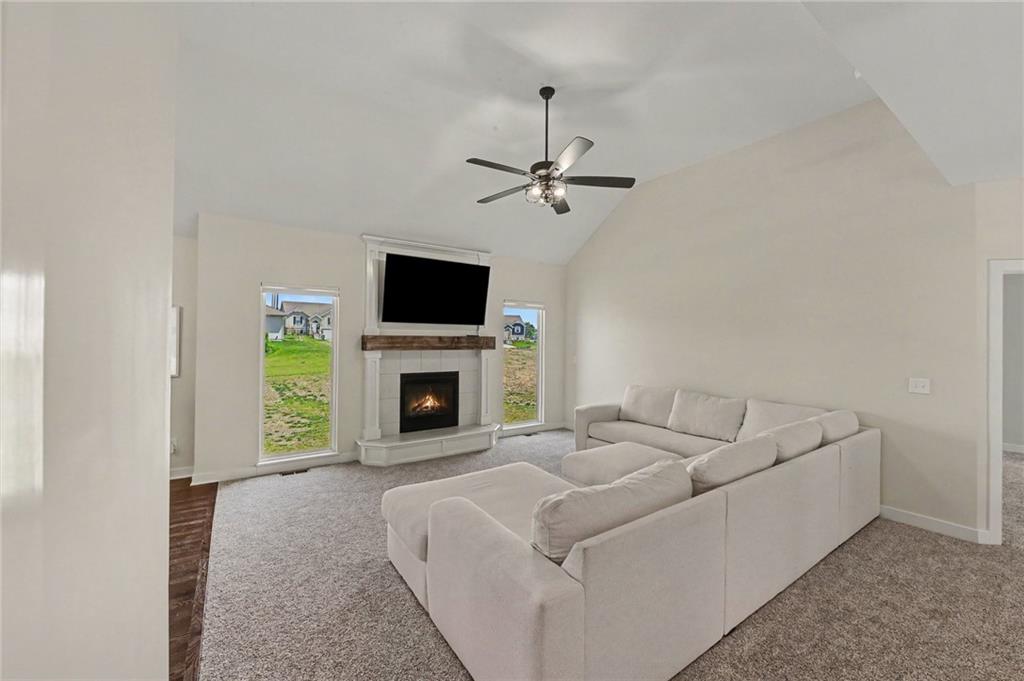 1018 Jasmine Drive Property Photo 6