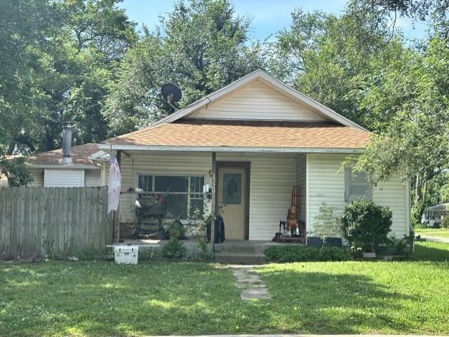 1329 W Allison Street Property Photo 2